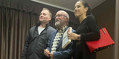 Na scenie czułem się większy. Artur Barciś z wizytą w Nakle Śląskim-66630