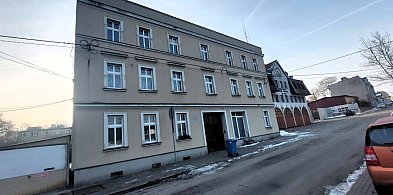 Tarnowskie Góry. Burmistrz chce sprzedać mieszkanie. Po raz trzeci