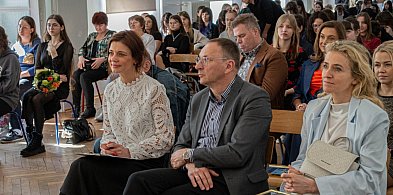 Kobiety sukcesu w biznesie. Plastyk zaprasza