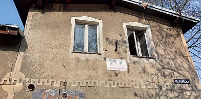 Repty Śląskie. Nie tylko krzyż jest w opłakanym stanie