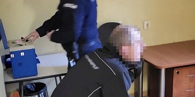 Tarnowskie Góry. Kompletnie pijany wsiadł za kierownicę! Zatrzymali go...