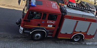 Niebezpieczne zdarzenie w Miasteczku Śląskim. Trzy osoby w szpitalu