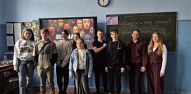 Radzionków. Presja rówieśników i dwie uczennice w akcji