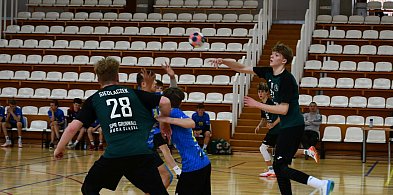 Sportowe święto w hali sportowej. Ciąg dalszy w środę