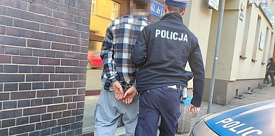 Tarnowskie Góry. Jechał pod wpływem narkotyków i z narkotykami w plecaku