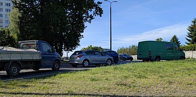 Wyjazd z Osady Jana coraz trudniejszy. Powiat odrzucił wniosek o przebudowę