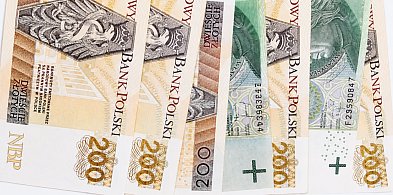 W dekadę pensja minimalna zwiększyła się o ponad 3 tys. złotych