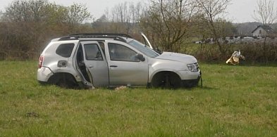 Tarnowskie Góry, Pniowiec. Wrak samochodu zajęli bezdomni