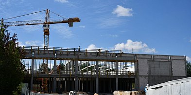 Tarnowskie Góry. Budowa marketu trwa, pracownicy poszukiwani