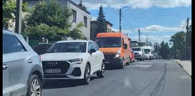Tarnowskie Góry. Mieszkańcy mają dość objazdu. Kiedy to się skończy?