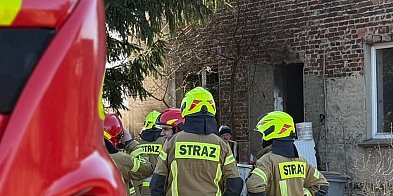 Pożar domu w Tąpkowicach. Trzy zastępy straży w akcji