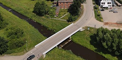 Uwaga na utrudnienia. Rozpoczyna się budowa mostu