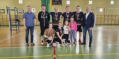 Nakło Śląskie. Charytatywny turniej siatkówki z sercem. Pobili cel zbiórki