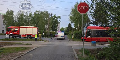 Wjechał prosto pod tramwaj. Nie przeżył
