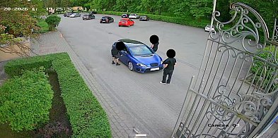 Narozrabiali w parku. Jest nagranie
