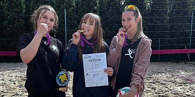 Sezon siatkówki plażowej rozpoczęty! Sempa z awansem