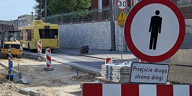 Powiat tarnogórski. Drogi, chodniki i trasy rowerowe. C