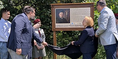 Radzionków, Szkała. Odsłonięto tablicę z wizerunkiem...