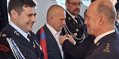 Medale, odznaczenia i wybory władz
