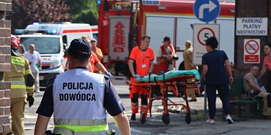 Wybuch paczki na portierni szpitala oraz ewakuacja poszkodowanych. Ćwiczenia
