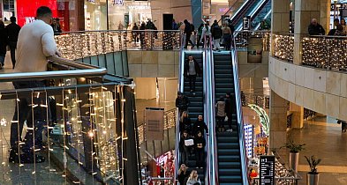 Dziś sklepy otwarte; to ostatnia niedziela handlowa w tym roku-67162