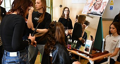 Oblężenie „Chemika”. Tłumy ósmoklasistów na targach edukacyjnych