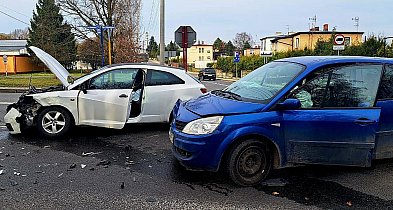 Pijani za kółkiem, zderzenie na skrzyżowaniu, senior… Kronika