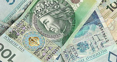 Jest praca w urzędzie, jest i w centrum kultury. Za ile?