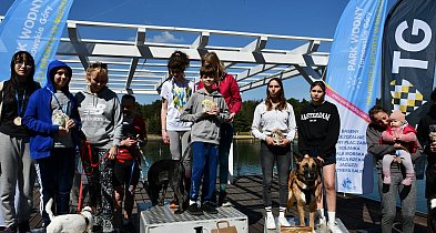 Biegi i podchody z psami nad Zalewem Nakło-Chechło