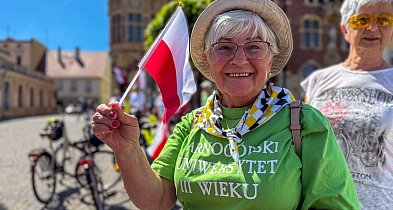 Dzień Flagi 2026 w Tarnowskich Górach. Rajd rowerowy i nordic walking