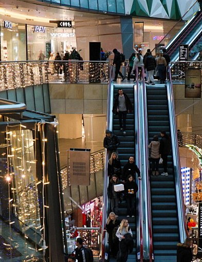 Dziś sklepy otwarte; to ostatnia niedziela handlowa w tym roku-67162