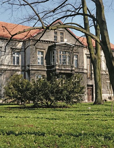 Plastyk bez tajemnic. Folwark w centrum Tarnowskich Gór