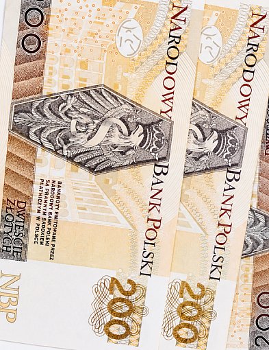 W dekadę pensja minimalna zwiększyła się o ponad 3 tys. złotych