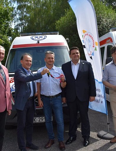 Oficjalne przekazanie ambulansu dla Wielospecjalistycznego Szpitala Powiatowego