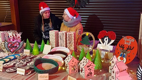  Połomski Kiermasz Mikołajkowy