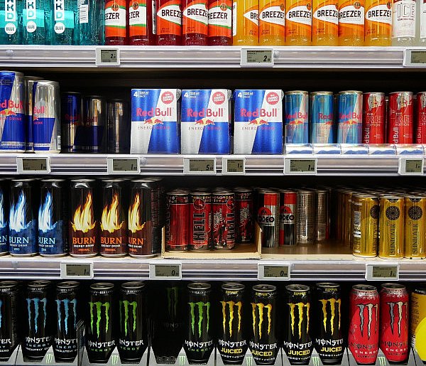 Popularne napoje pójdą ostro w górę. Rząd szykuje podwyżkę VAT-66623