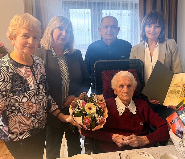 104. urodziny pani Weroniki z Bobrownik Śląskich