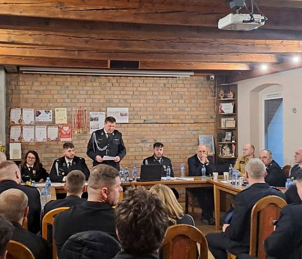 Strażacy wybrali nowy zarząd. Patryk Mikosz prezesem OSP Wieszowa