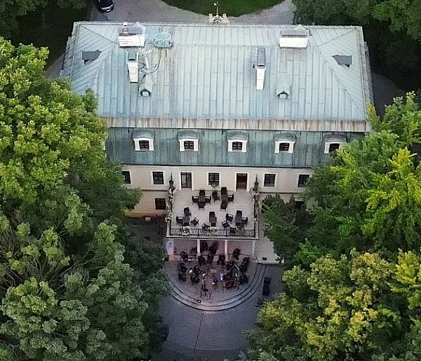 Konkurs na dyrektora Pałacu w Rybnej. Burmistrz Tarnowskich Gór czeka