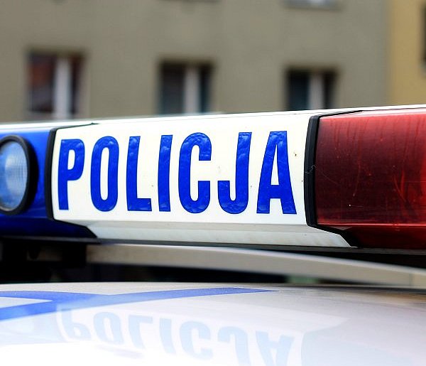 Tarnowskie Góry. 18-latek, Audi i rozbite trzy samochody