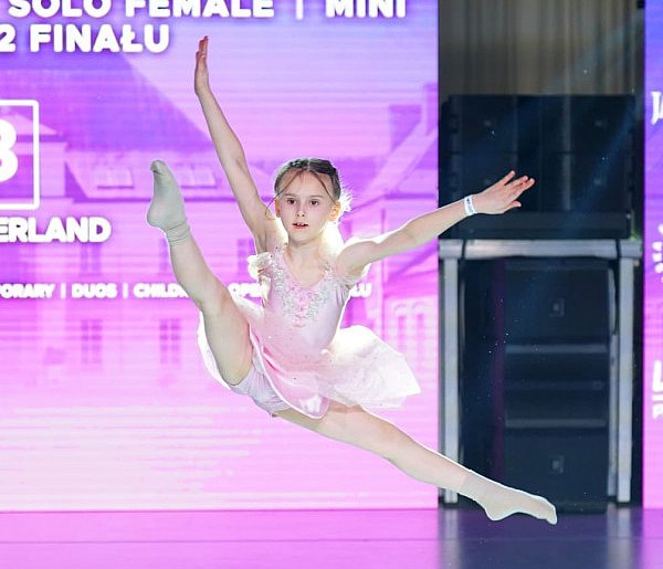 Pierwsze miejsca na mistrzostwach Polski w tańcu