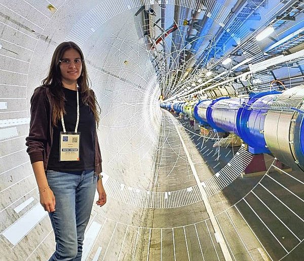 Nauczycielka z Sorbony w centrum badań jądrowych