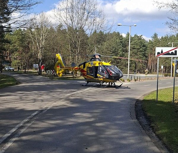 Lądowanie śmigłowca LPR na DW 789. Pomogli dziecku