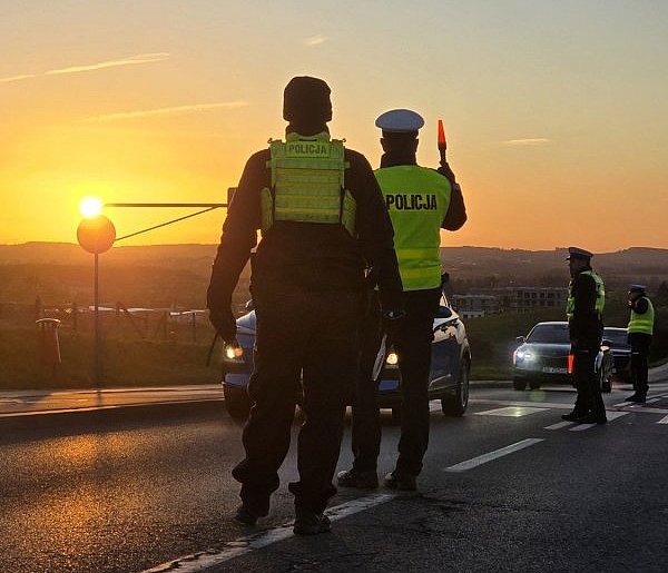 Policjanci na drogach. Kogo łapali?