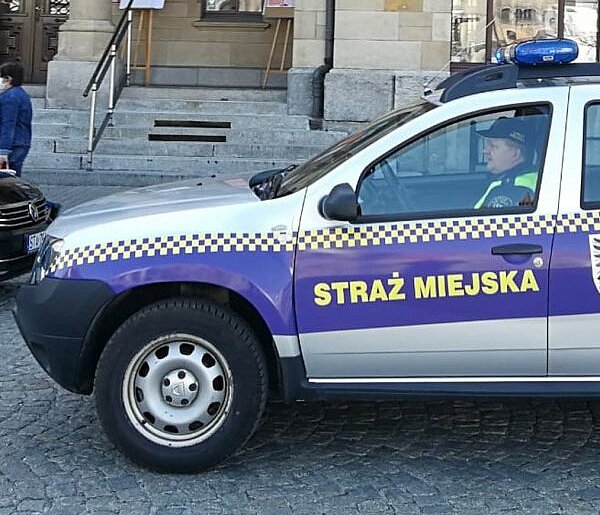 Straż Miejska w Tarnowskich Górach otrzyma nowy pojazd. Ogłoszono przetarg