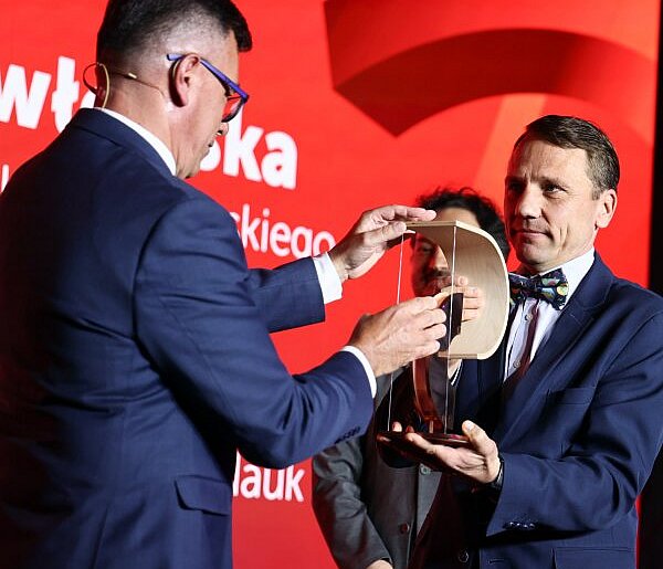 Miedary na naukowej mapie Polski. Prof. Tomasz Sulej z prestiżową nagrodą