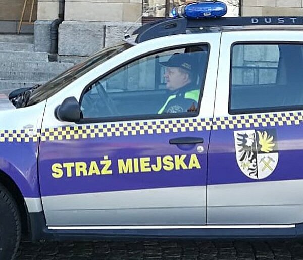 Tarnowskie Góry. Miasto chce kupić radiowóz. Wpłynęła tylko jedna oferta