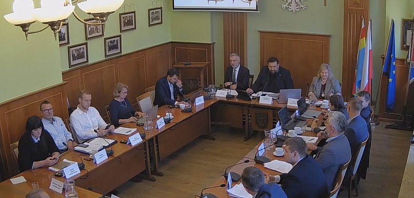 Miasto bez budżetu. RIO wskaże wydatki obowiązkowe?