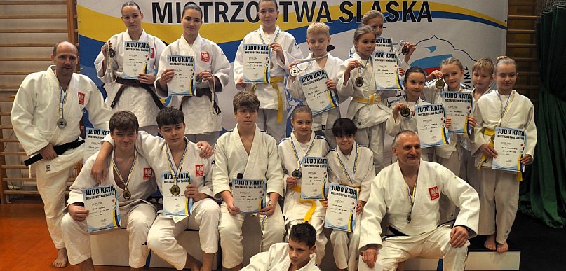 UKS Dwójka Tarnowskie Góry z medalowym żniwem na mistrzostwach Śląska [FOTO]