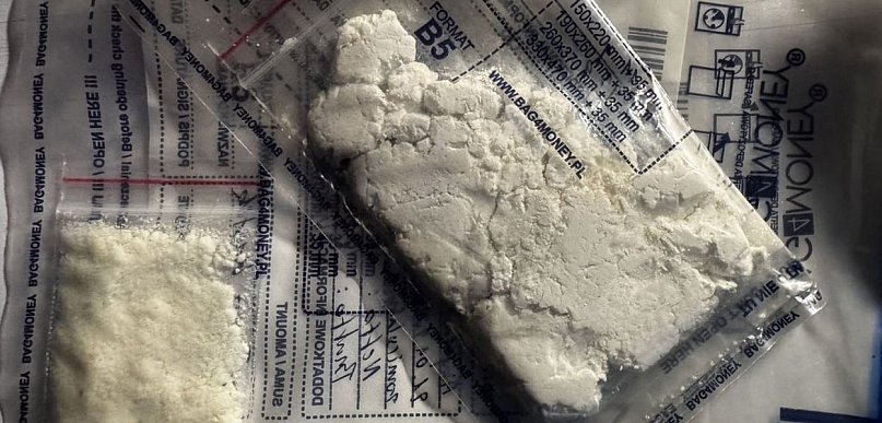 Ponad 500 działek dilerskich narkotyków